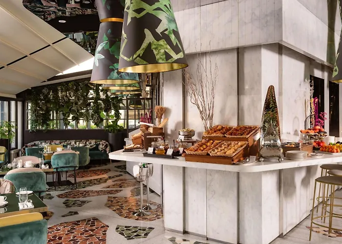 Sofitel Borghese 5* Róma